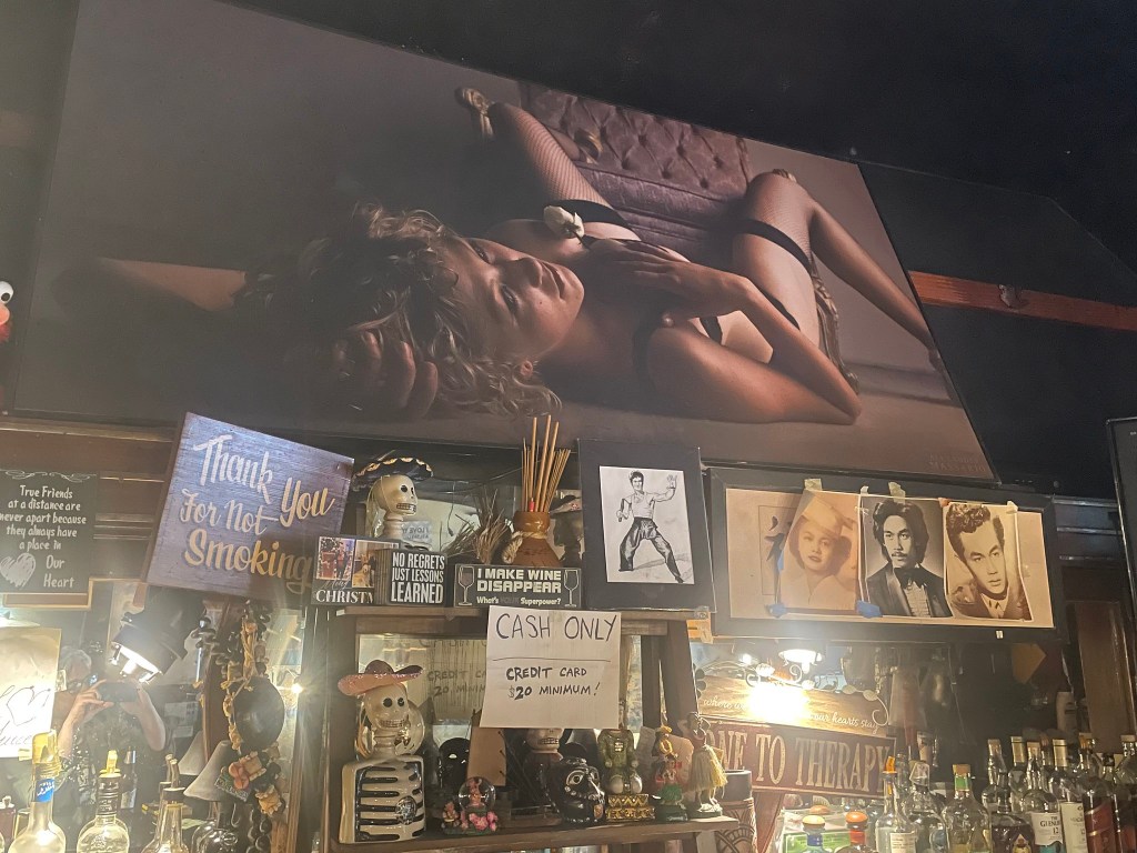 photo of the interior detail for Hawaii West, San Francisco