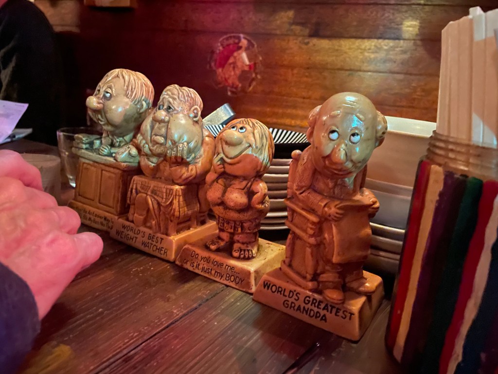 photo of interior detail of Ishimaru Shoten, Kyoto, Japan