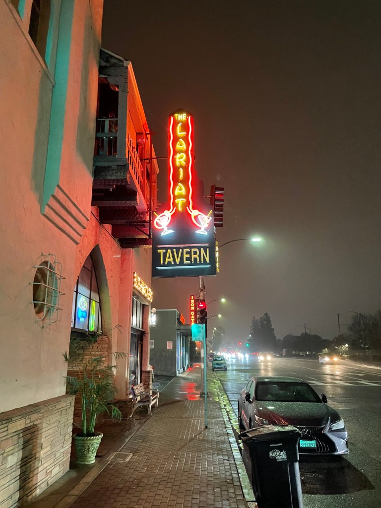 photo of the sign of The Lariat Tavern, Belmont, CA