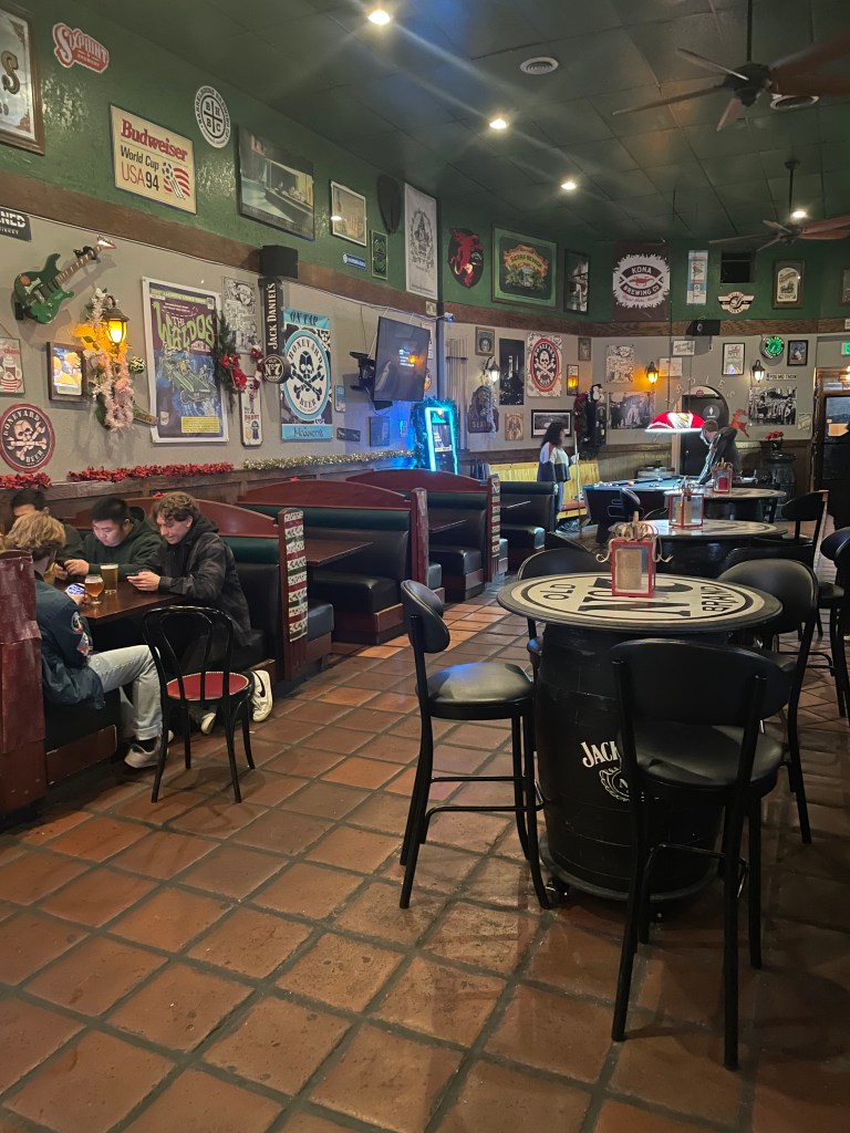 photo of the interior of McGovern's, San Mateo, CA