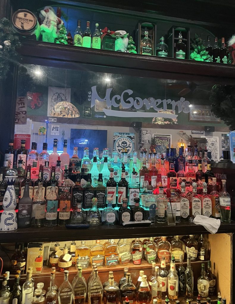 photo of the interior of McGovern's, San Mateo, CA