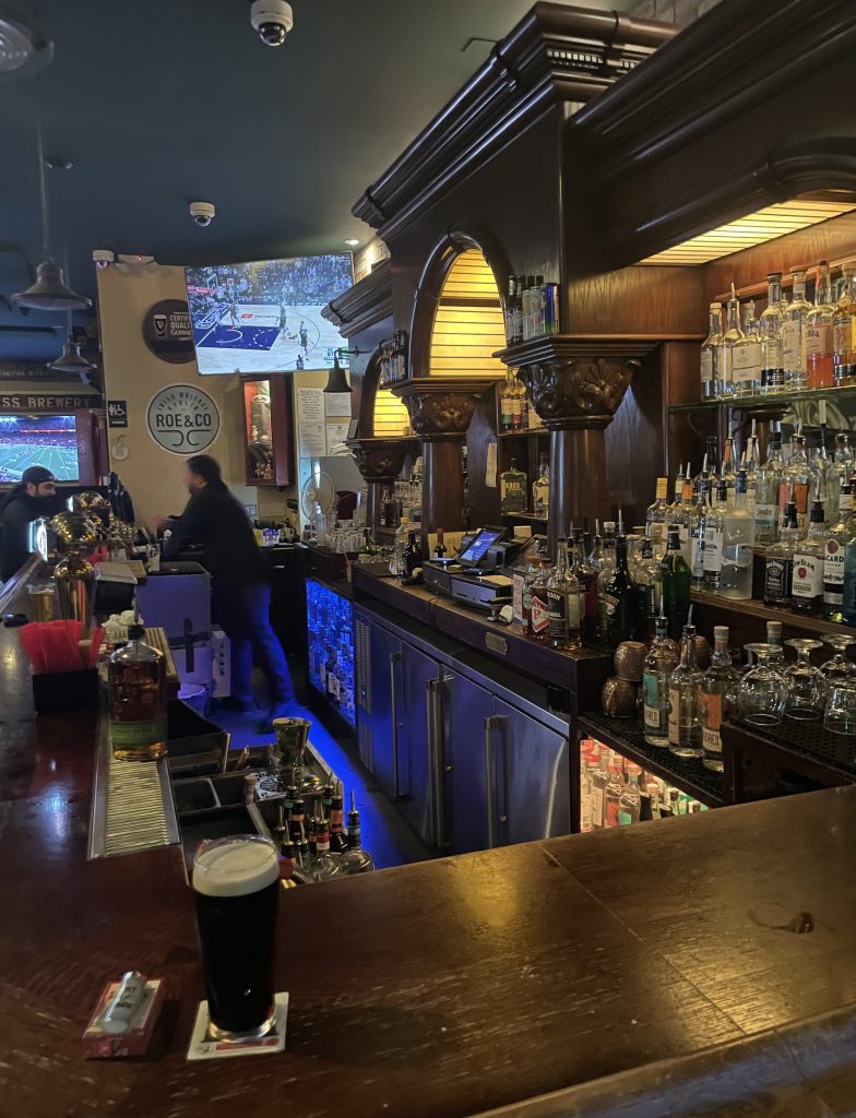 photo of the interior of O'Neill's Irish Pub, San Mateo, CA