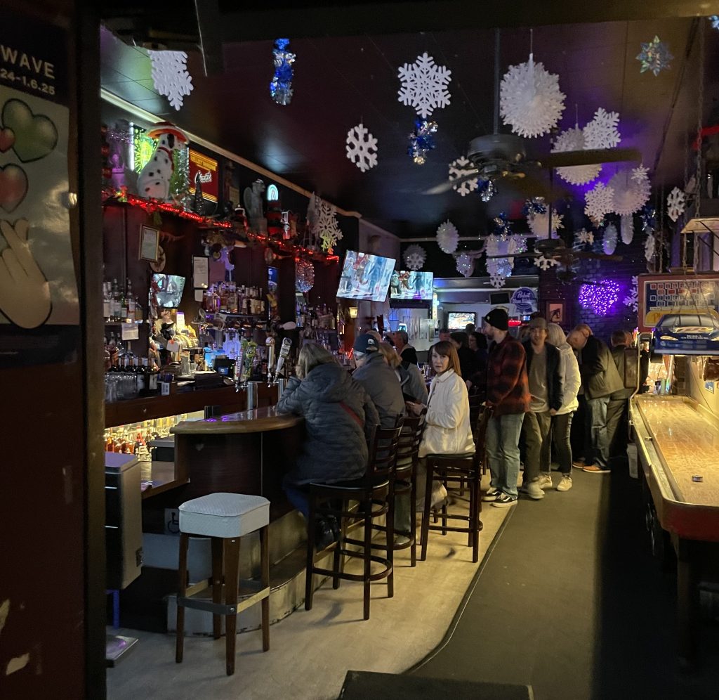 photo of the interior of the Orchid Room, San Carlos, CA