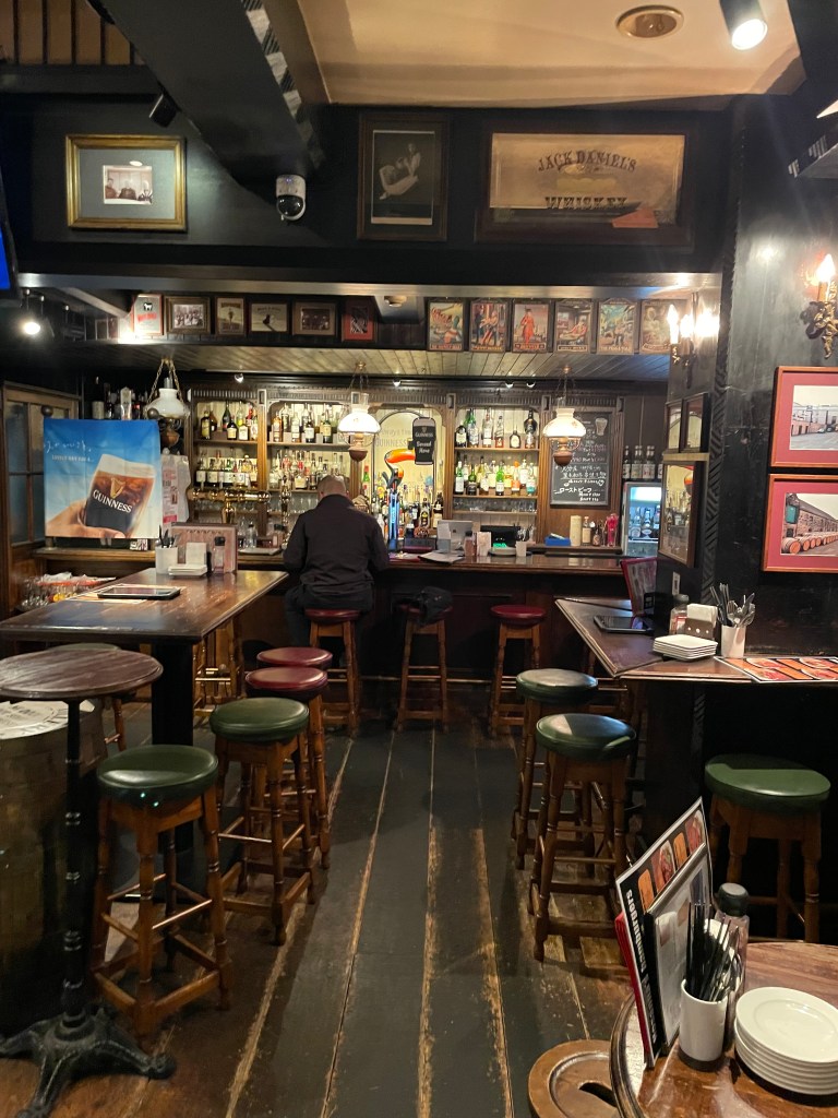 photo of interior of Public House, Himeji, Japan