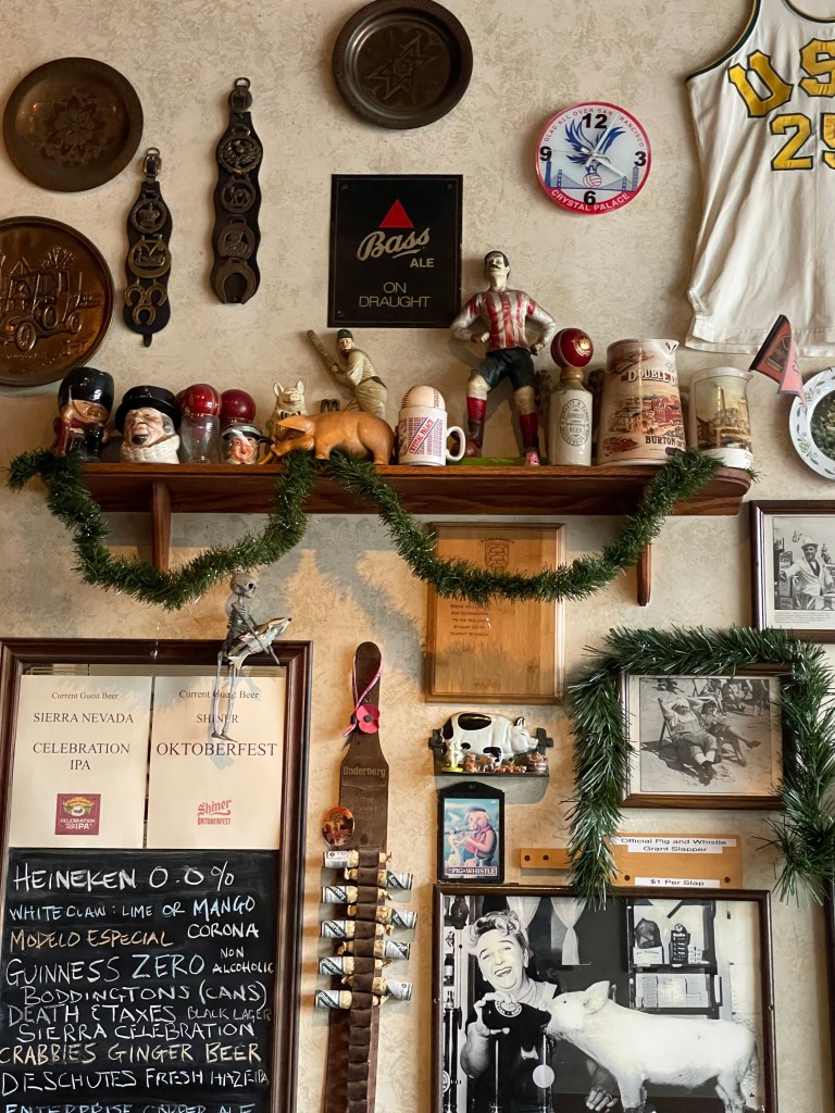 photo of the interior detail of The Pig and Whistle, San Francisco