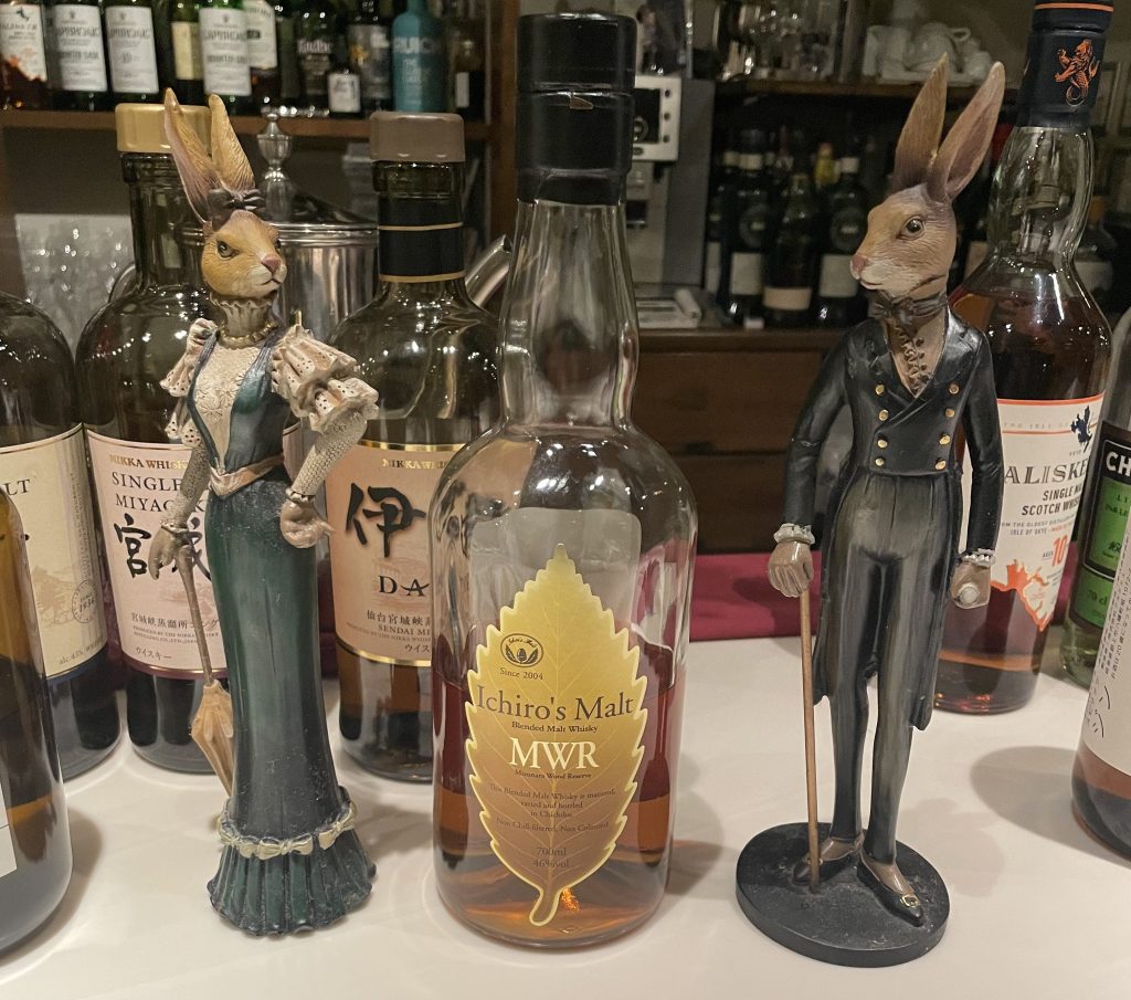 photo of interior detail of Bar Rabbit Hole, Takayama, Japan