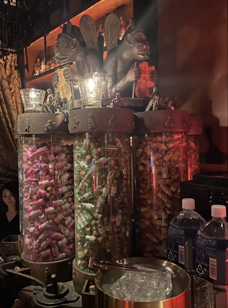 photo of interior detail of Tír na nÓg, Tokyo, Japan