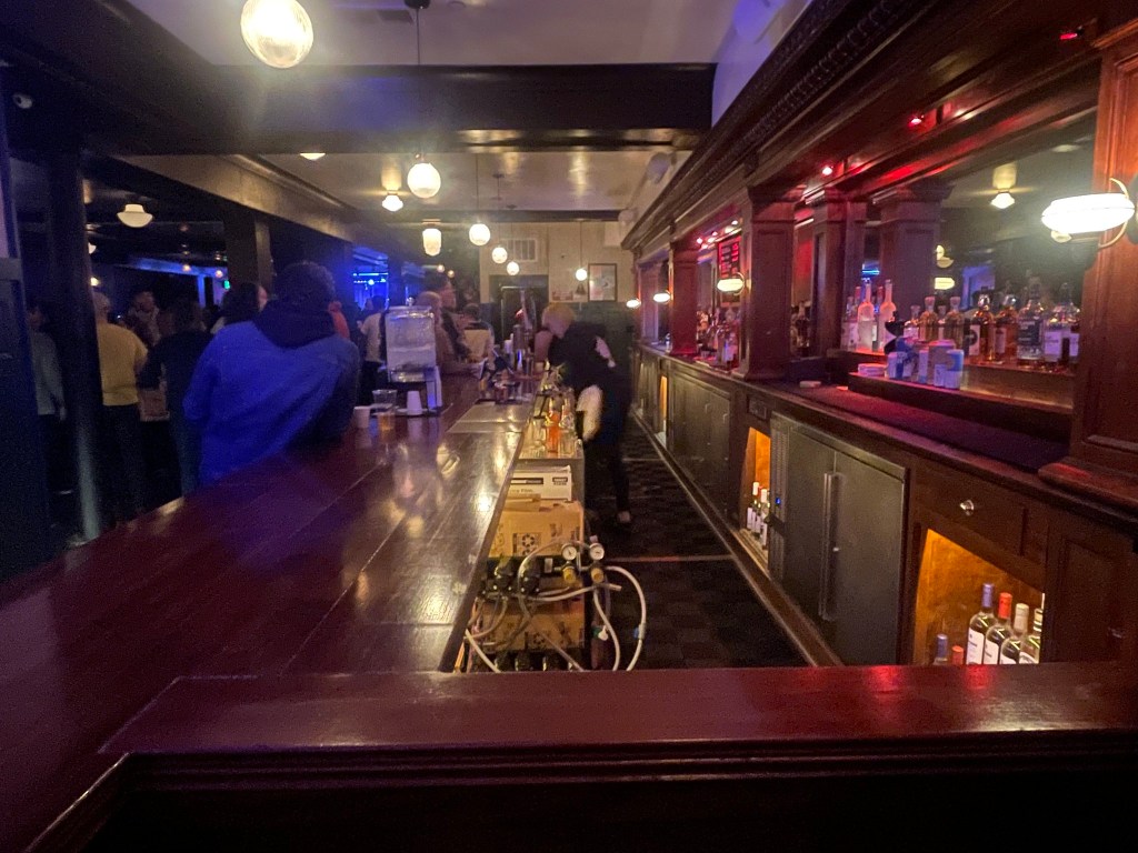 photo of bar at Cafe Du Nord, San Francisco
