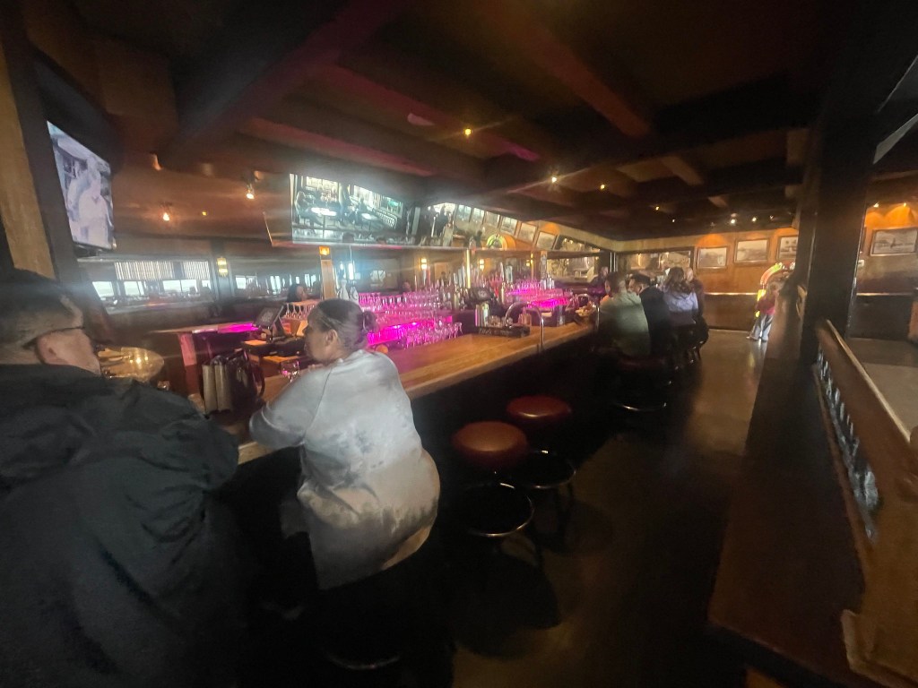 photo of interior of Nick's Rockaway, Pacifica, CA