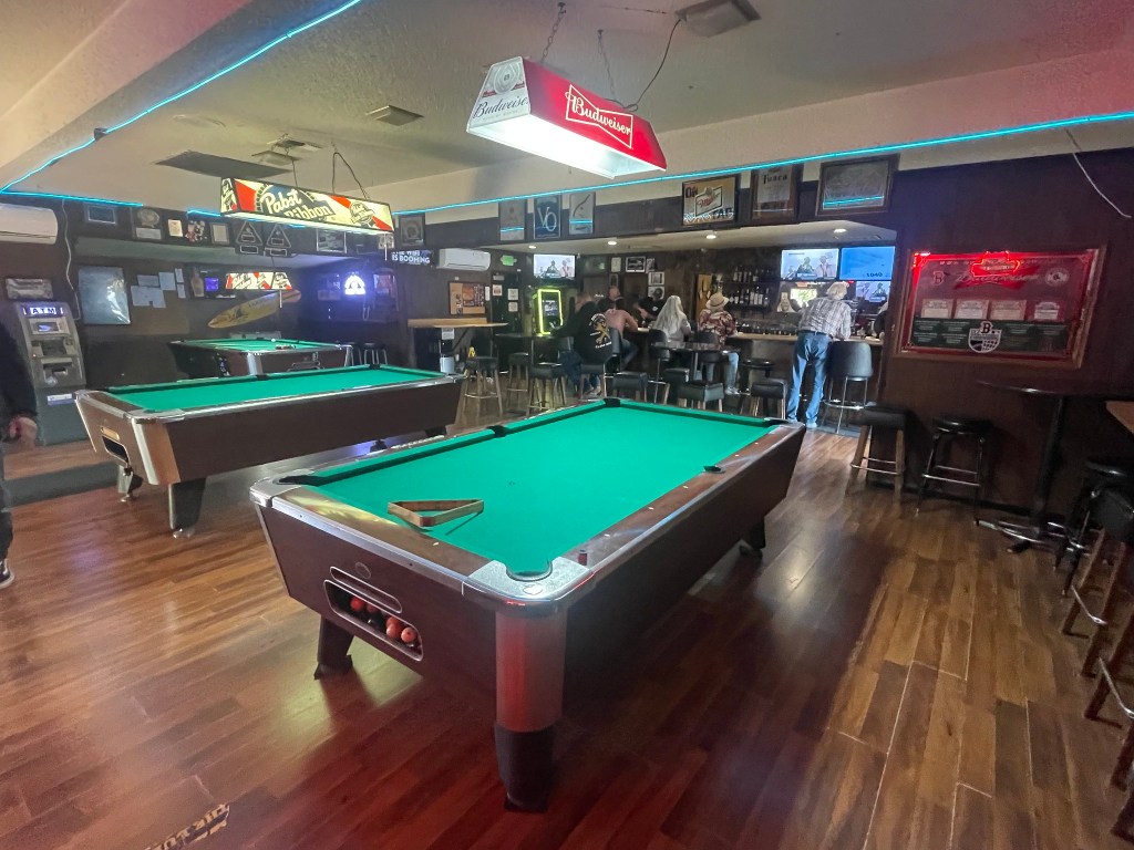 photo of the interior of The 8 Ball, Cotati, CA
