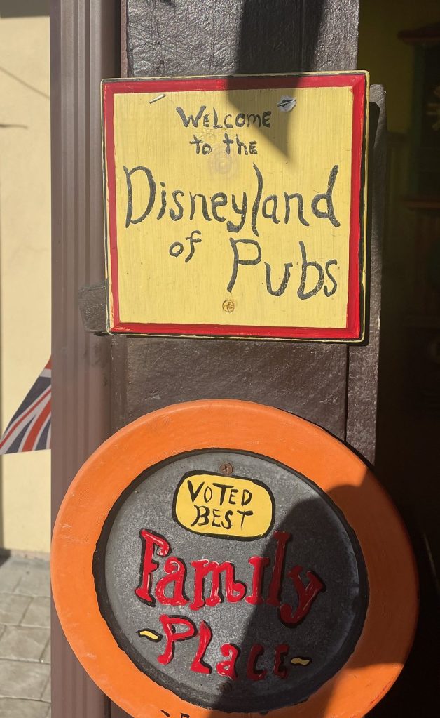 photo of detail of Cameron's Pub, Half Moon Bay, CA
