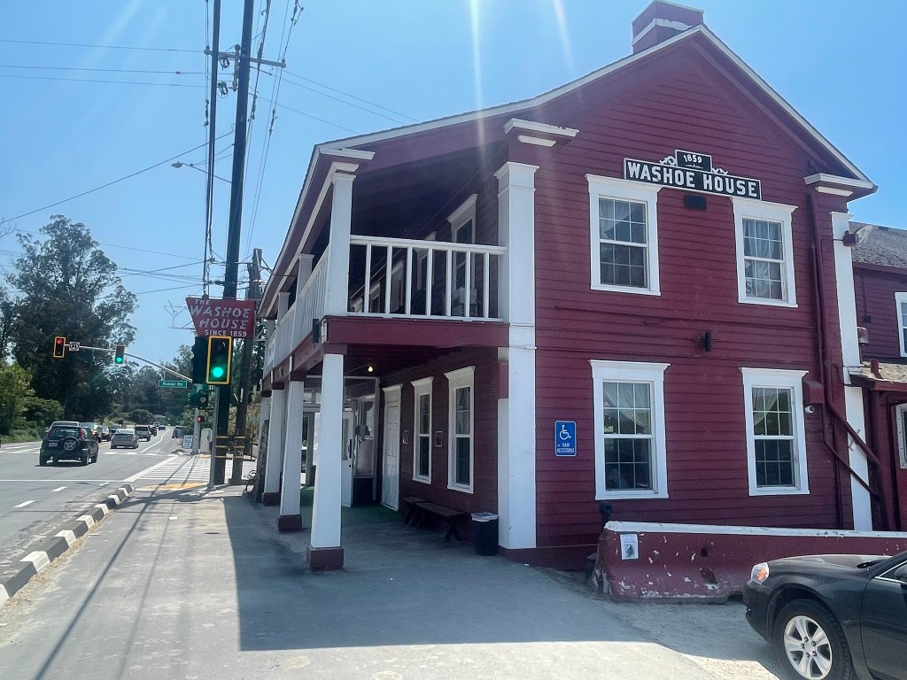 photo of exterior of Washoe House, Petaluma, CA