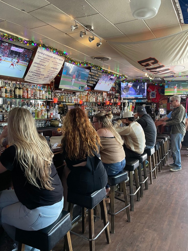 photo of interior of NorthStar Cafe, San Francisco