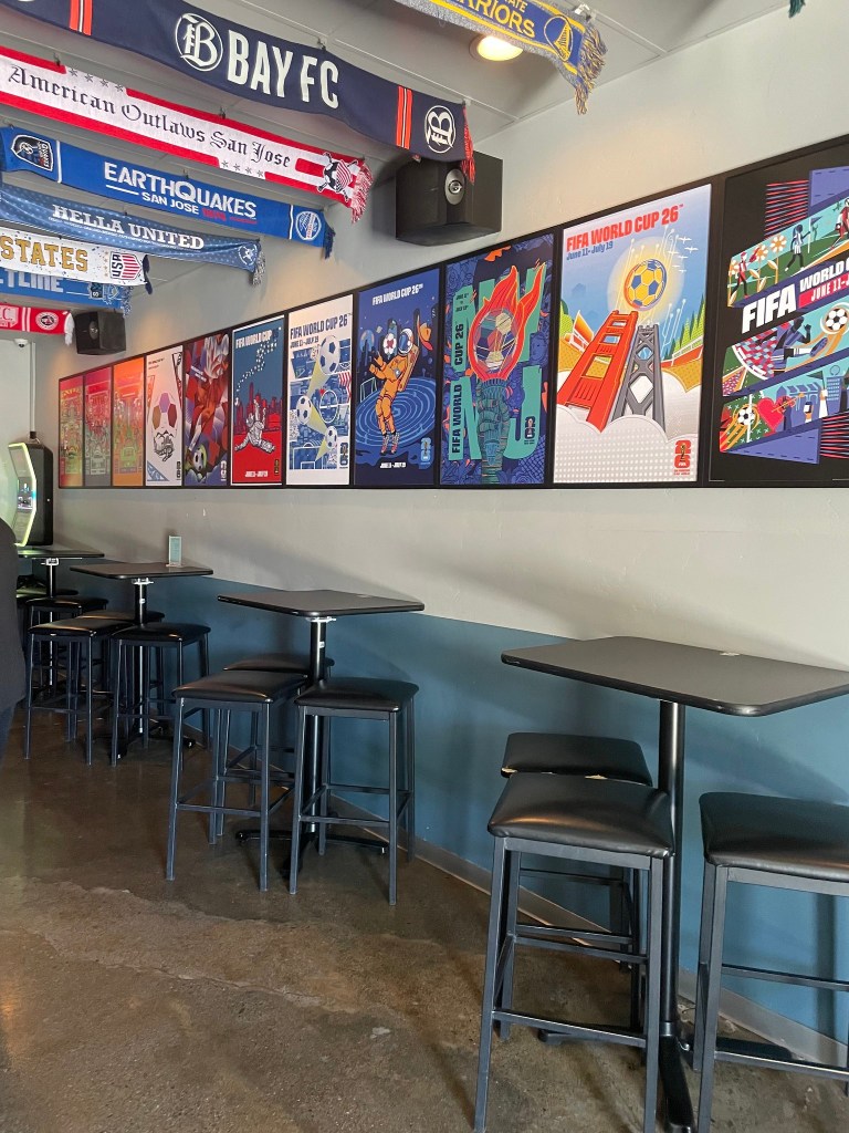 photo of the interior of Jack's Bar, San Jose, CA