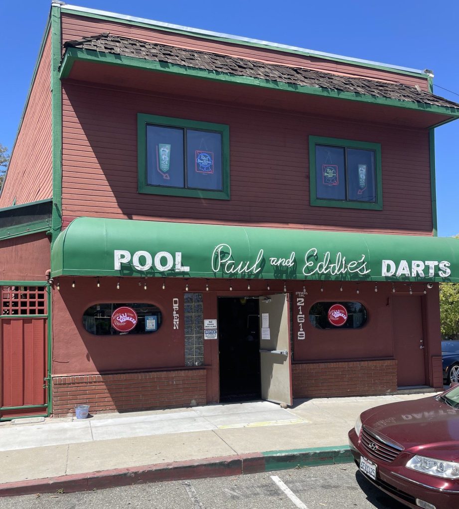 photo of exterior of Paul & Eddie's Monta Vista Inn, Cupertino, CA