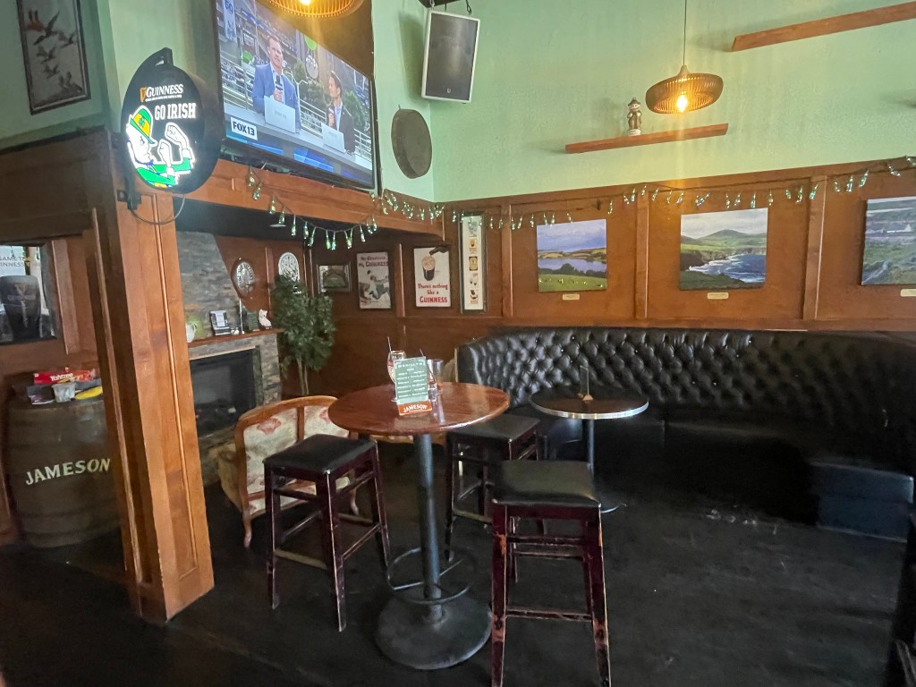 photo of interior of O'Reillys Irish Pub, San Francisco