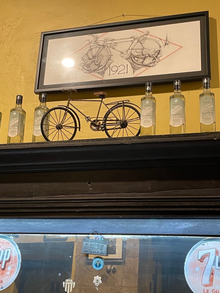 photo of interior detail of Cantina La Fuente, Guadalajara, Mexico