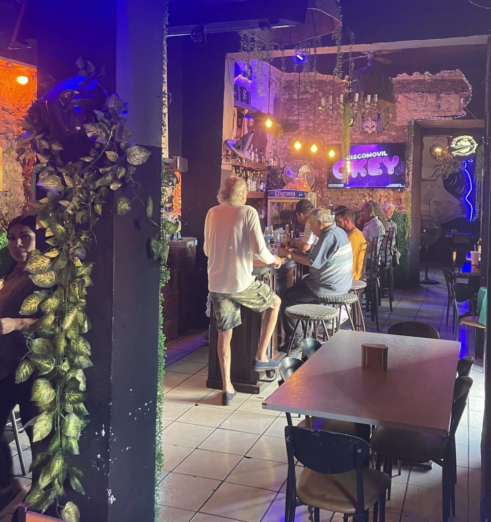 photo of interior of Bar la catrina, Guadalajara, Mexico