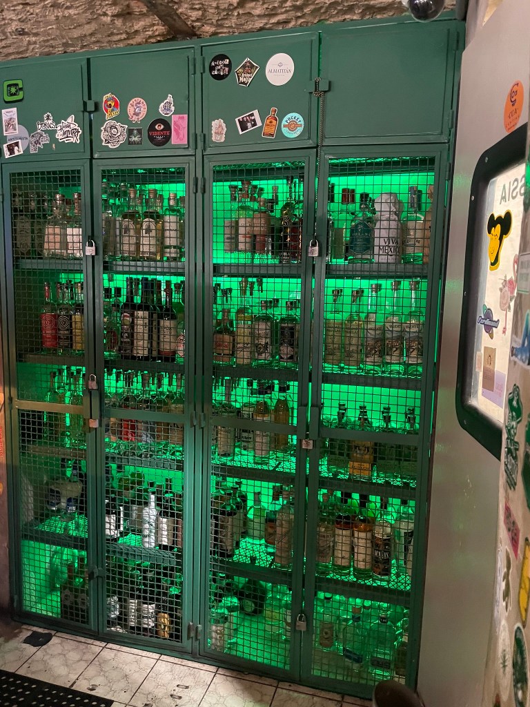 photo of interior of Farmacia Rita Pérez, Guadalajara, Mexico