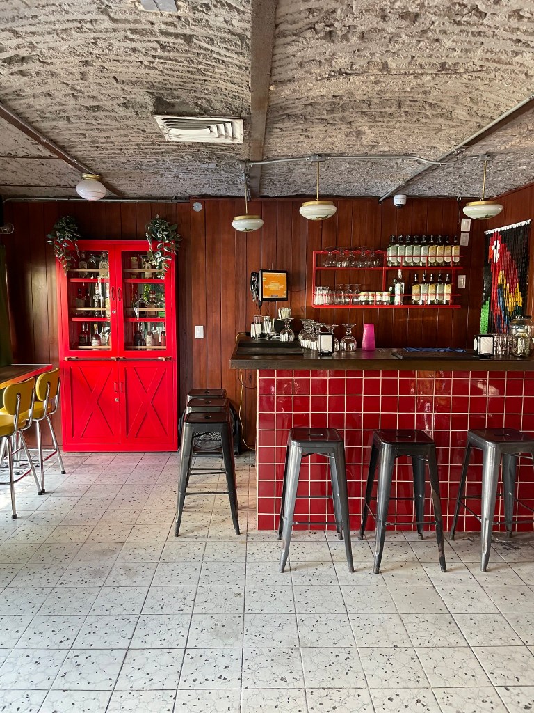 photo of interior of Farmacia Rita Pérez, Guadalajara, Mexico