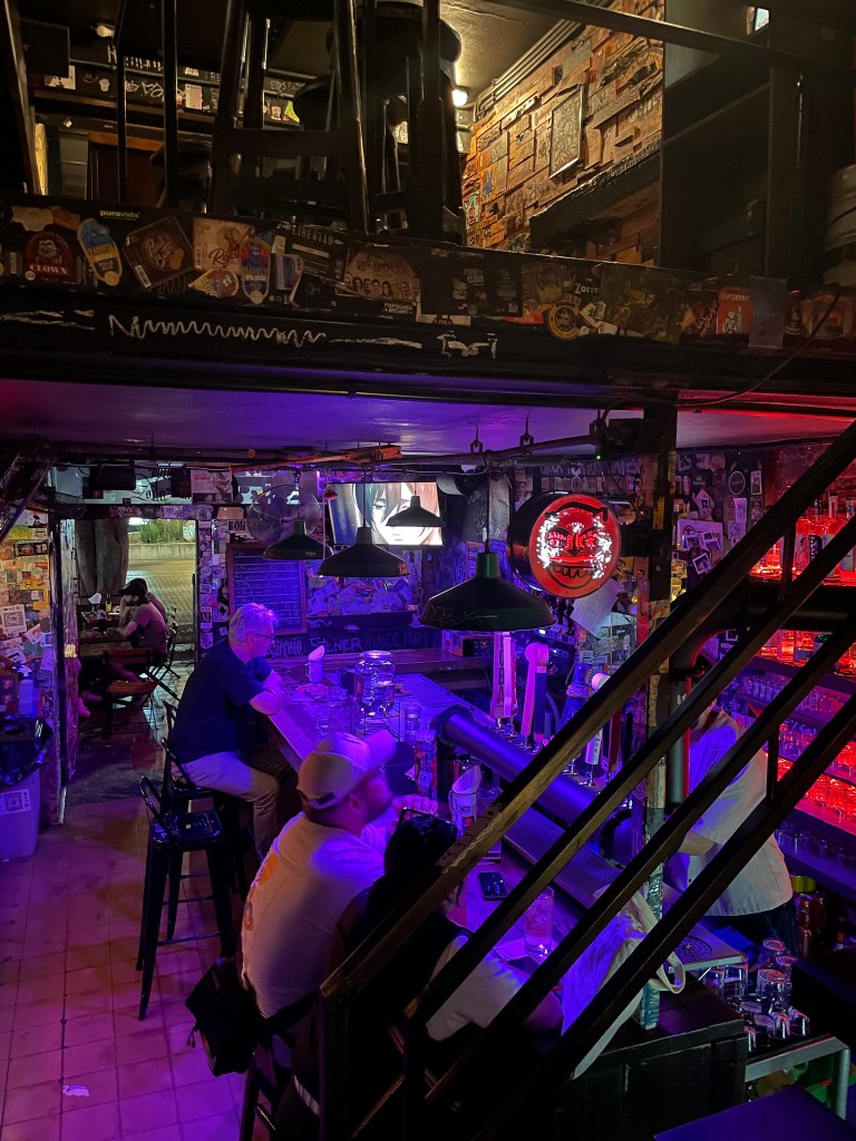 photo of interior of El Grillo, Guadalajara, Mexico