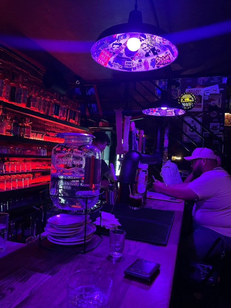 photo of interior of El Grillo, Guadalajara, Mexico