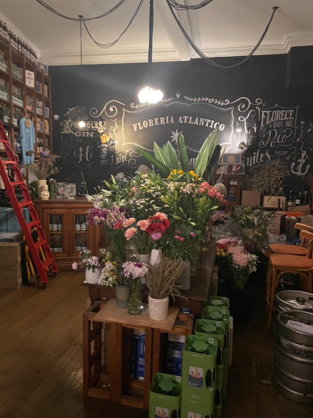 photo of sign of Floreria Atlántico, Buenos Aires, Argentina