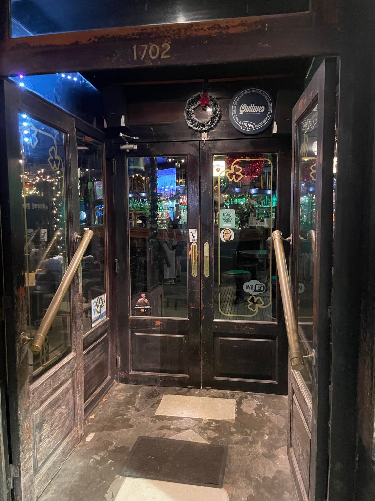 photo of doorway of Sullivan’s Irish Pub Buenos Aries, Argentino