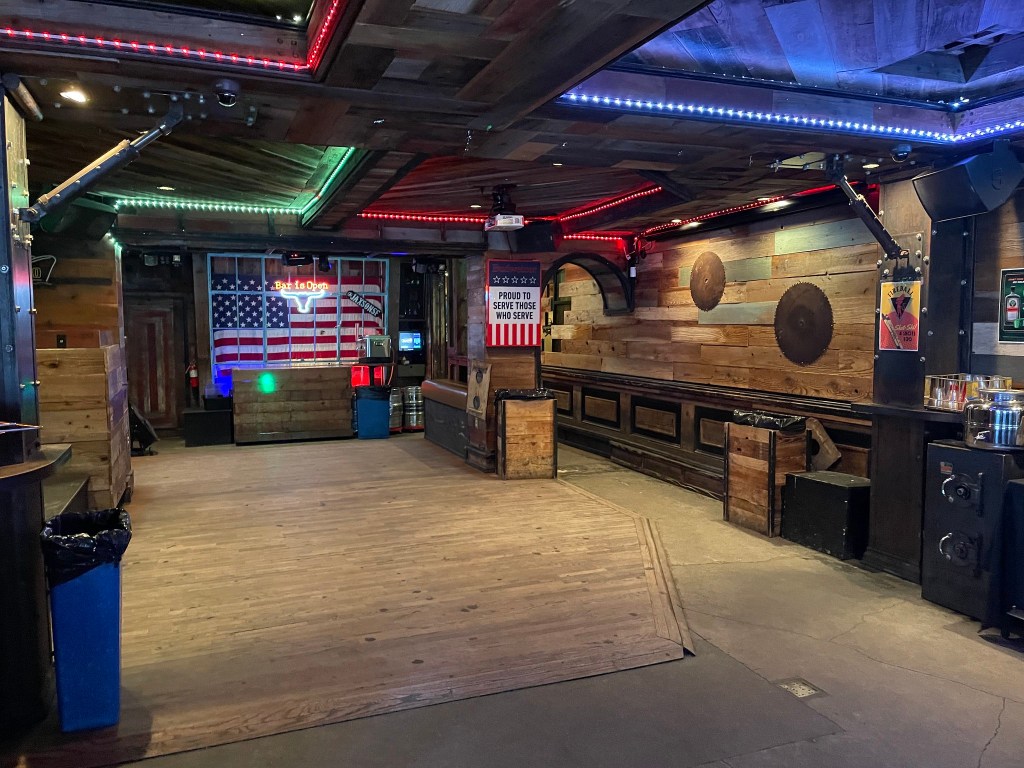 photo of the interior of Jaxson, SF