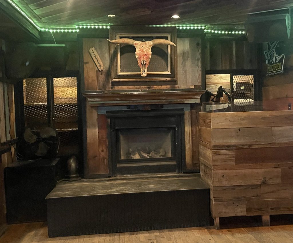 photo of the interior of Jaxson, SF