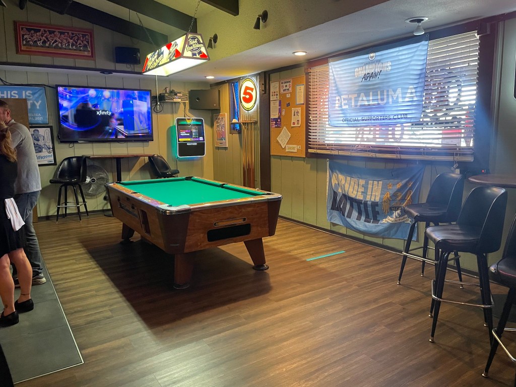 photo of the interior of The Aquarium Bar & Restaurant, Petaluma, CA