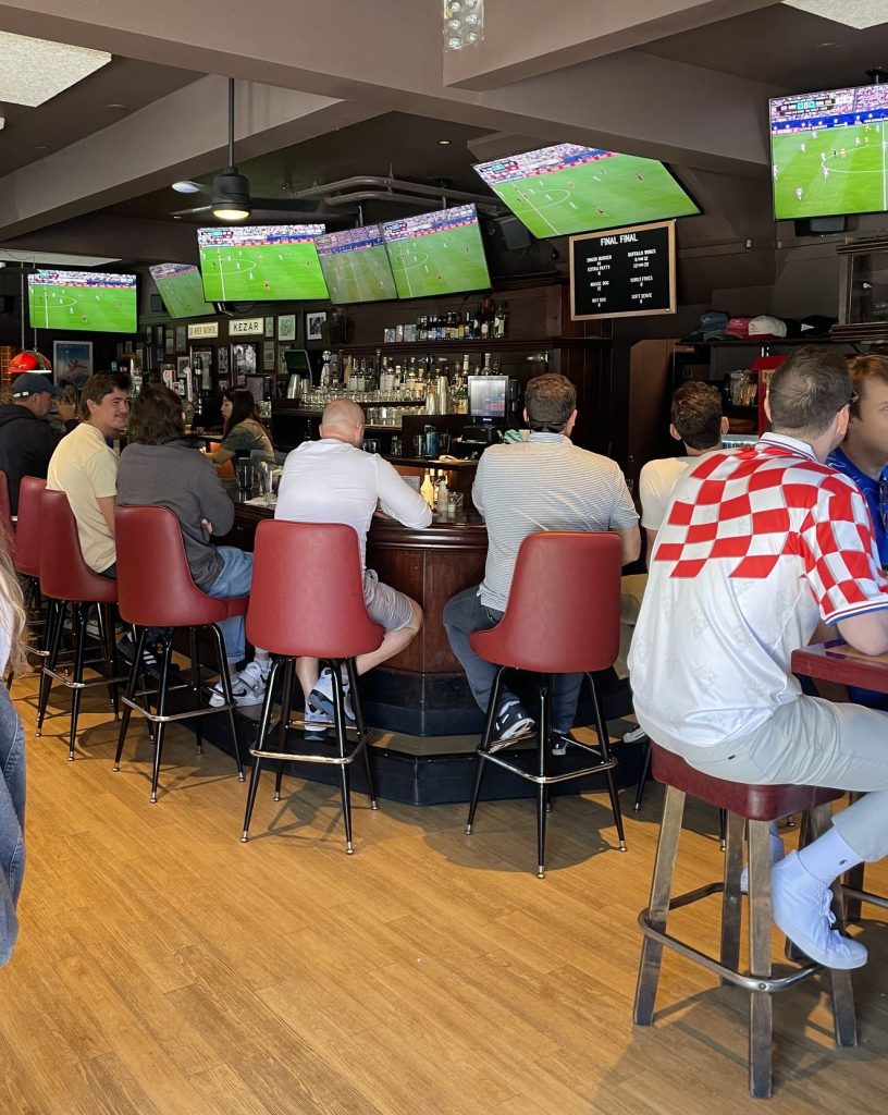 photo of the interior of Final Final, San Francisco