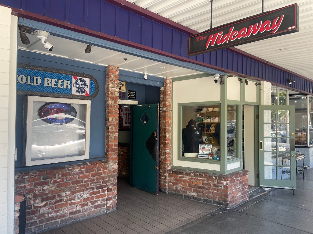 photo of the exterior of The Hideaway, Petaluma, CA