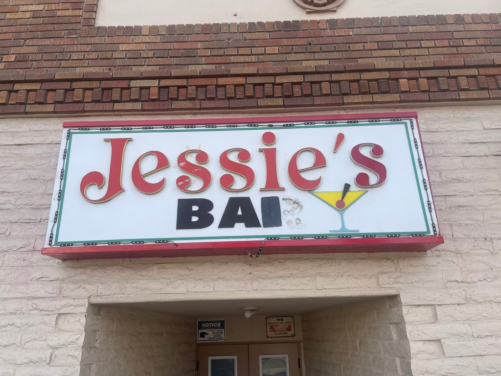 Jessie’s Bar, Los Banos,&nbsp;CA