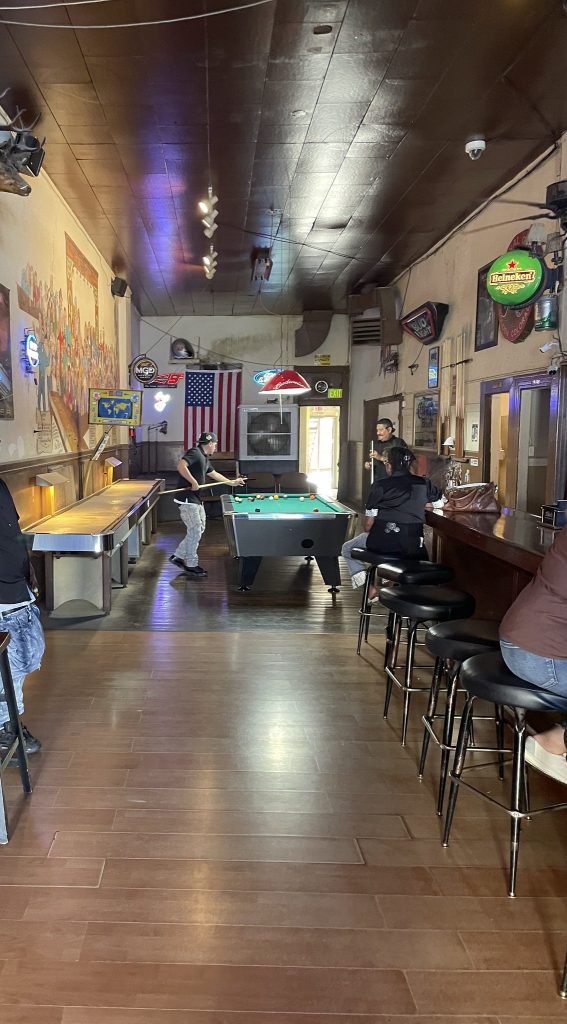 photo of the interior of the Lucky Strike Club, Los Banos, CA